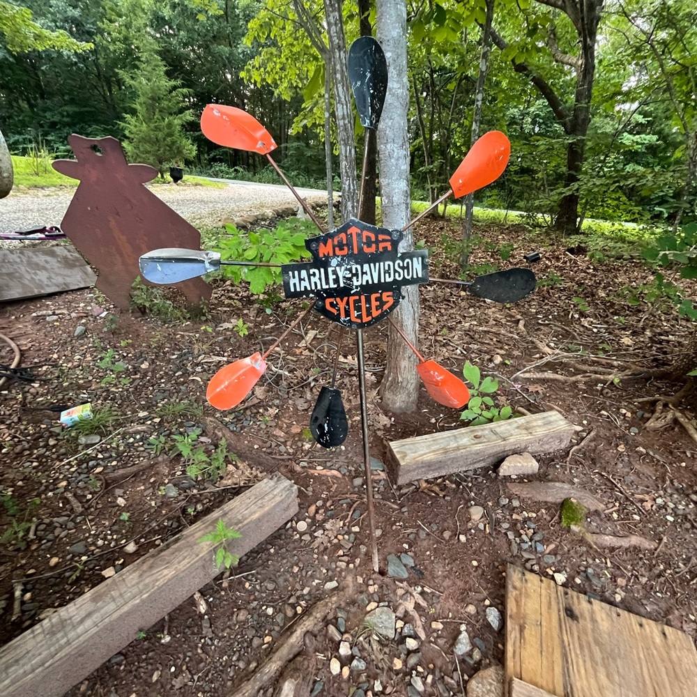 Harley-Davidson Orange and Black Metal Spinner